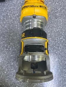 Dewalt DCW600 20V Compact Router Tool Only - Photo 3