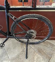 Devinci XL Frame Milano Altus 8s Hybrid Bike - Photo 5