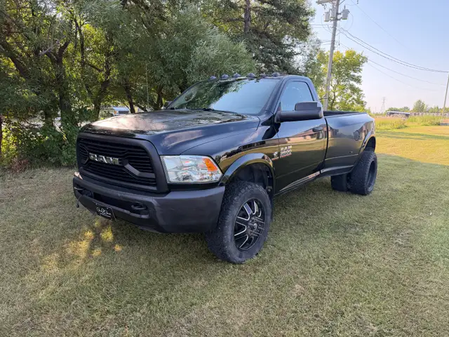 2015 Ram SLT Reg Cab Dually 6.7L 6speed 4x4