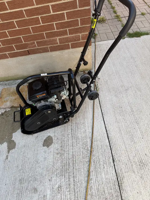 BRAND NEW PACKER