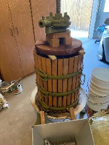Wine Making Equipment – Everything for $100