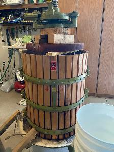 Wine Making Equipment – Everything for $100 - Photo 4