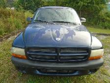 2002 Dodge Dakota (needs work) (read whole ad) - Photo 2