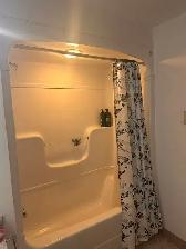 Next to LU Law School - 4-bedroom 2 bath House, Sept. 15th - Photo 4