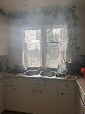 Next to LU Law School - 4-bedroom 2 bath House, Sept. 15th - Photo 7