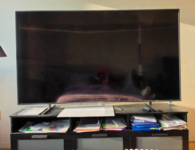 REDUCED SAMSUNG 82 INCH TV WITH STAND WITH DRAWERS