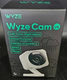 BRAND NEW WYZE CAM V4 AI SECURITY