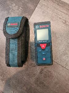 Bosch Professional Laser Measure