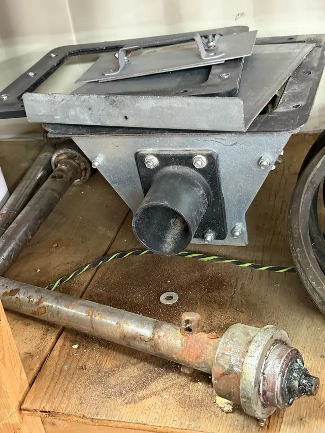 Feed bin Boots