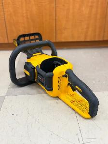 DEWALT DCCS670 60V MAX FLEXVOLT 16' Chainsaw kit - $369 - Photo 3