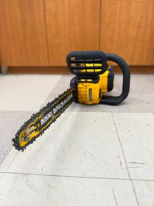 DEWALT DCCS670 60V MAX FLEXVOLT 16' Chainsaw kit - $369 - Photo 5