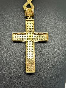 10k Iced Out Cross Pandent - Photo 4