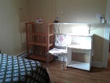 Room for rent near UNB Fredericton immediately - Photo 3