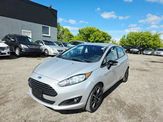 2016 Ford Fiesta SE Automatic Hatchback Heated Seats Low KM