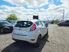 2016 Ford Fiesta SE Automatic Hatchback Heated Seats Low KM - Photo 4