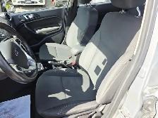 2016 Ford Fiesta SE Automatic Hatchback Heated Seats Low KM - Photo 7