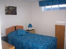 2 CHAMBRES = ÉTUDIANTS (ES) STAGIAIRES 30 ANS et MOINS - Photo 2