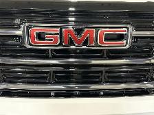 2027 GMC Terrain AWD AT4 - Photo 8
