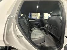 2027 GMC Terrain AWD AT4 - Photo 13