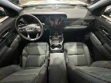 2027 GMC Terrain AWD AT4 - Photo 14
