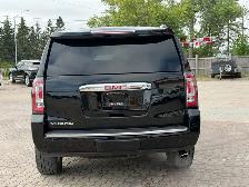 2019 GMC Yukon Denali Ultimate 4WD - Photo 4