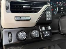 2019 GMC Yukon Denali Ultimate 4WD - Photo 14