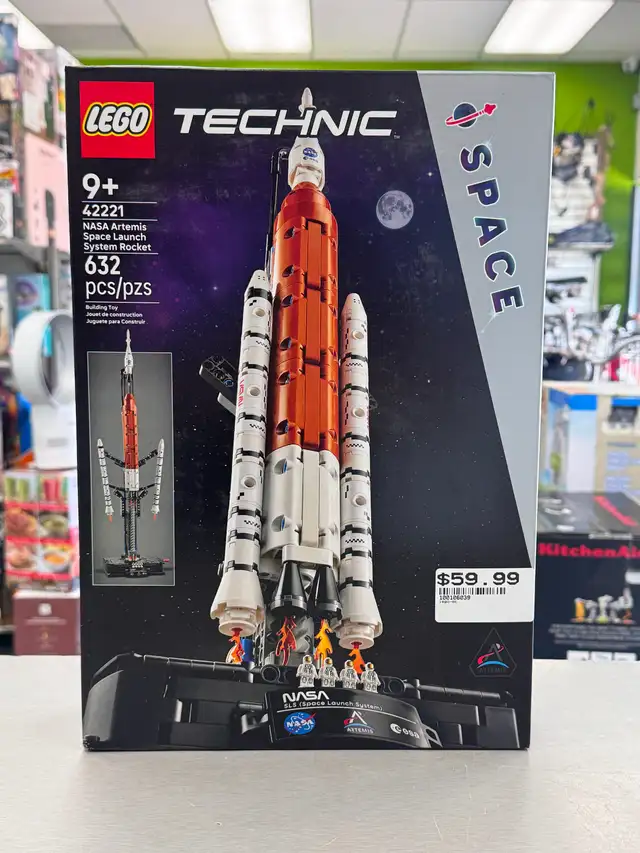 LEGO Technic NASA Artemis Space Launch System Rocket - NEW 42221