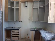 kitchen cabinets installer and bathroom renovation - Photo 8