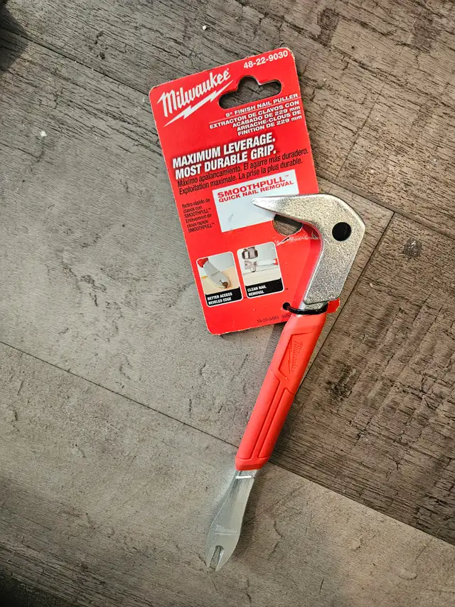Milwaukee 9 inch Finish Nail Puller