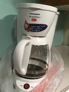 Black & Decker Coffee Machine - 12 Cups $10