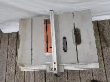 Ridgid Table Saw - Photo 5