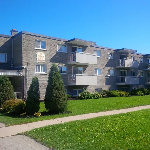 FIELDCREST APARTMENTS - 1 & 2 Bdrm Suites for September