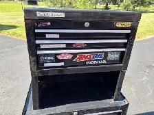 Two Piece Tool Chest - Photo 2