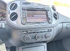 2015 Volkswagen Tiguan 2.0 TSI 4MOTION | Sun-roof! | Back-up cam - Photo 6