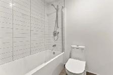 STUDIO MODERNE MEUBLÉ À LOUER À MONTRÉAL - LIBRE IMMÉDIATEMENT - Photo 8