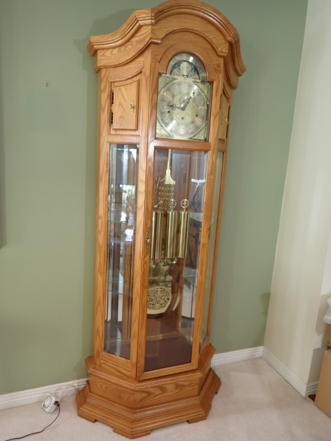 Colonial Times Oak Clock