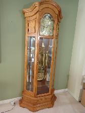 Colonial Times Oak Clock
