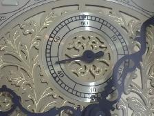 Colonial Times Oak Clock - Photo 7