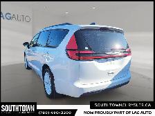 2024 Chrysler Pacifica Touring-L - Photo 4