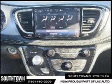 2024 Chrysler Pacifica Touring-L - Photo 17