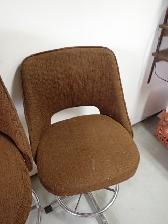 Adjusting Bar Stools - Photo 7
