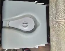 commode reclinable for shower & transfer - Photo 2