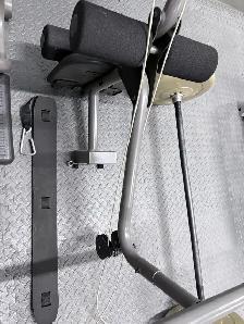 Exercise equipment / Weighted Vest / spin bike / Bow flex - Photo 5
