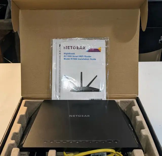 Netgear Nighthawk AC1900 Smart Wifi Router - Excellent Condition