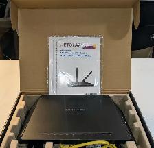 Netgear Nighthawk AC1900 Smart Wifi Router - Excellent Condition