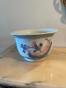 Beautiful vintage,  porcelain flower pots,  2 floral   planters - Photo 7