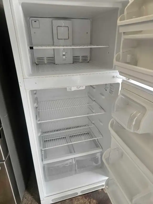 frigidire fridge 28'