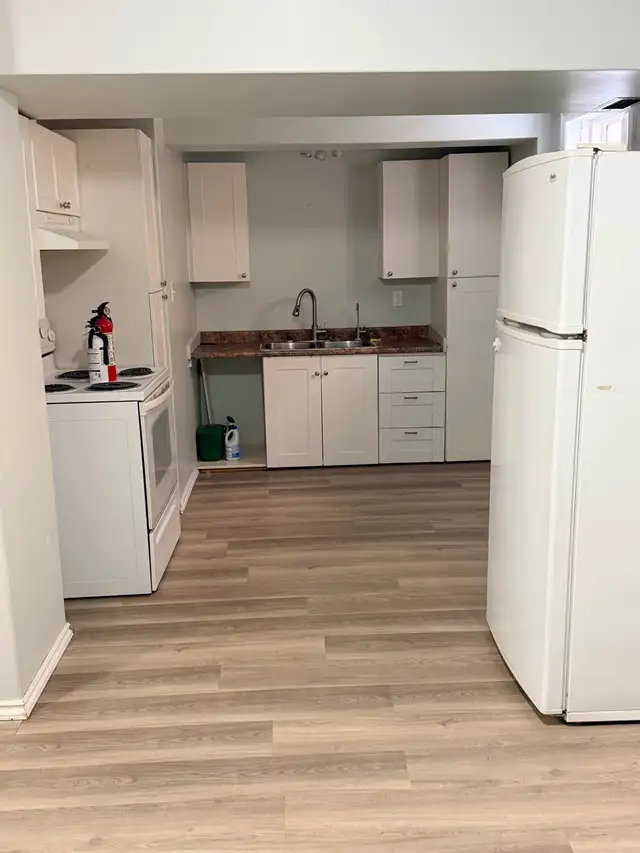 2 bedroom basement suit for rent