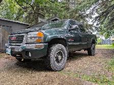 2004 GMC Sierra SLE 2500HD 4x4 Sb 6.0L gas
