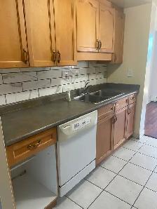 Condo Apartment in Byron, London - Photo 6